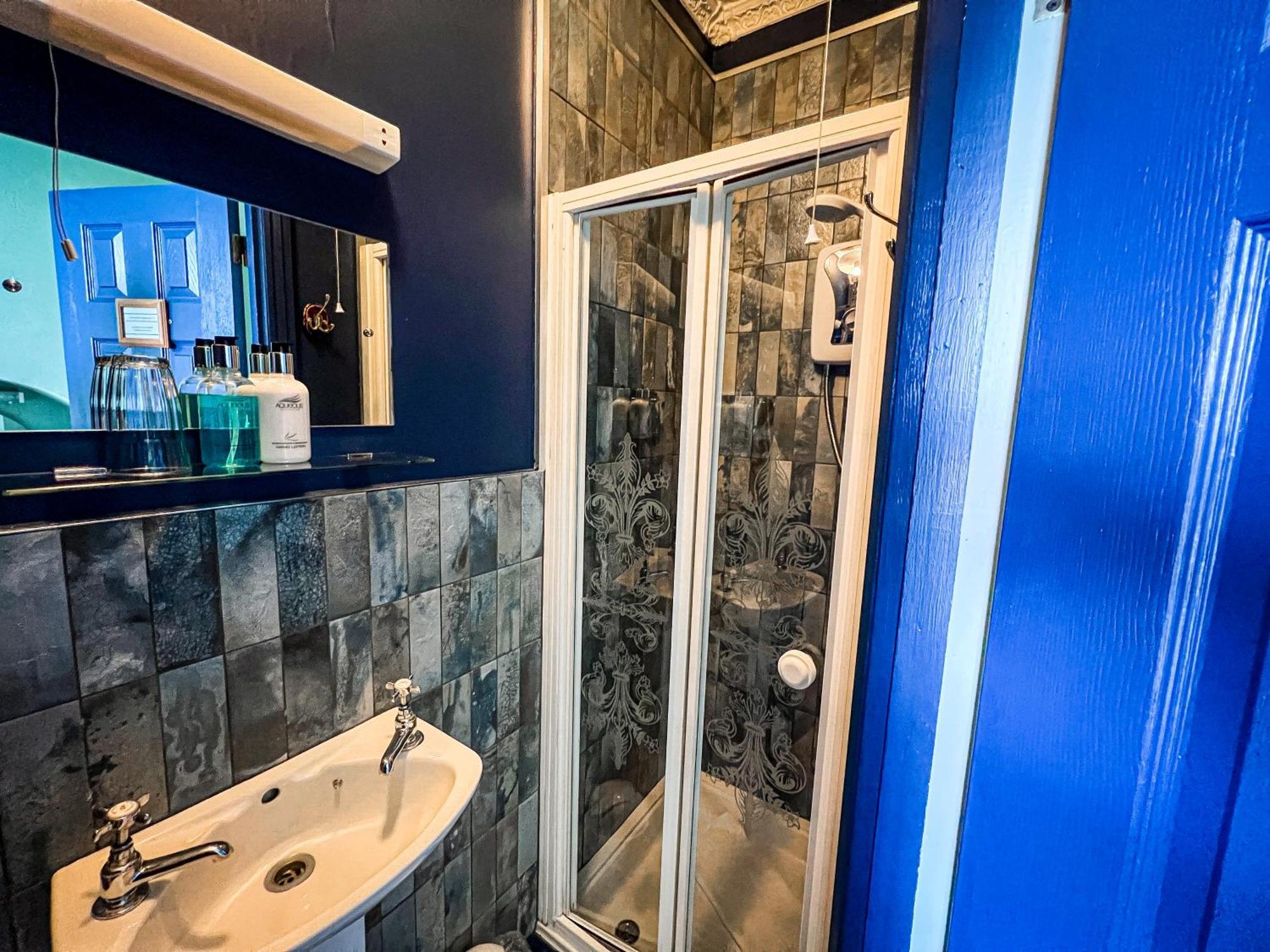 Rock House Hotel Lynton Ngoại thất bức ảnh