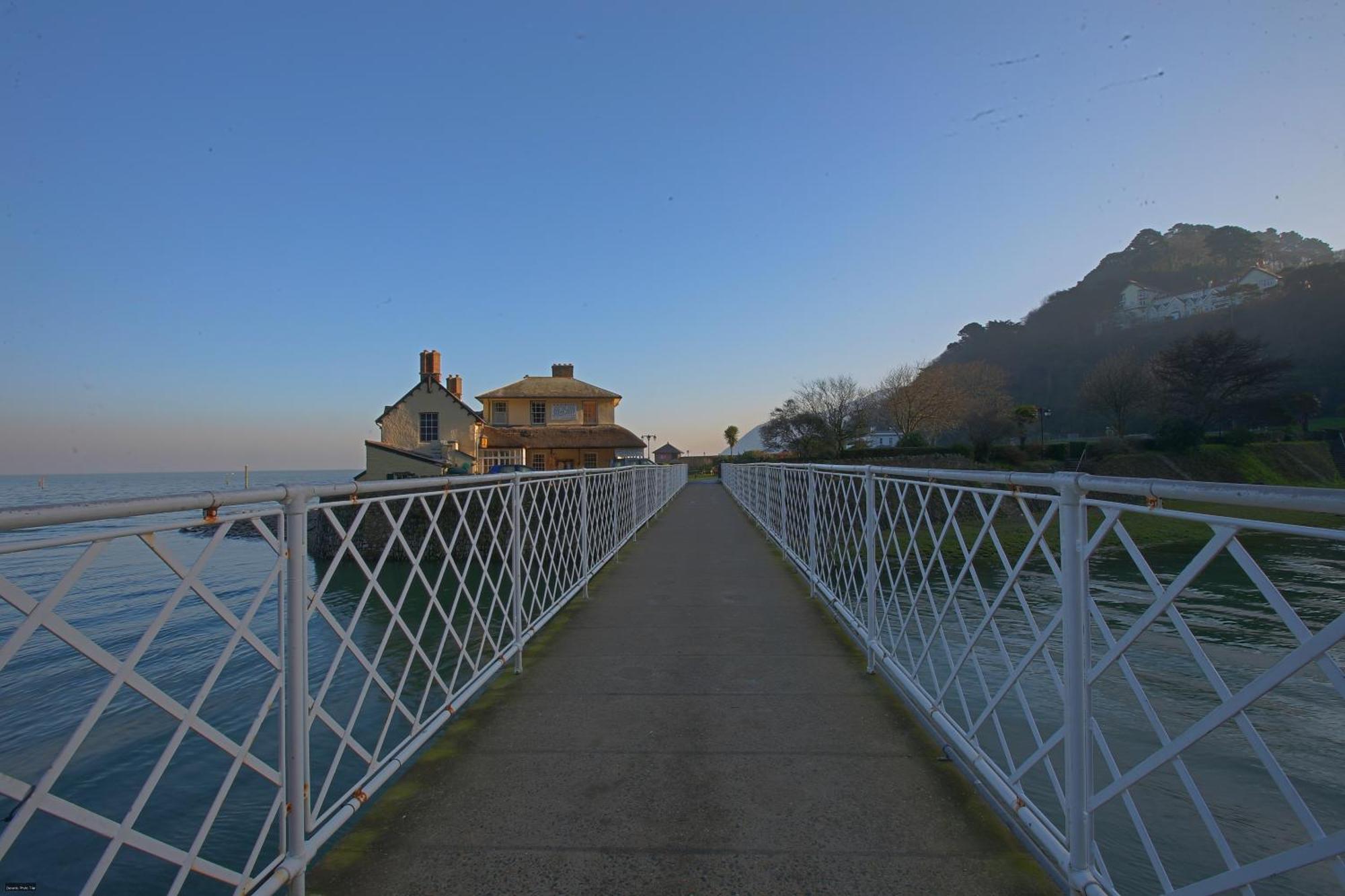 Rock House Hotel Lynton Ngoại thất bức ảnh